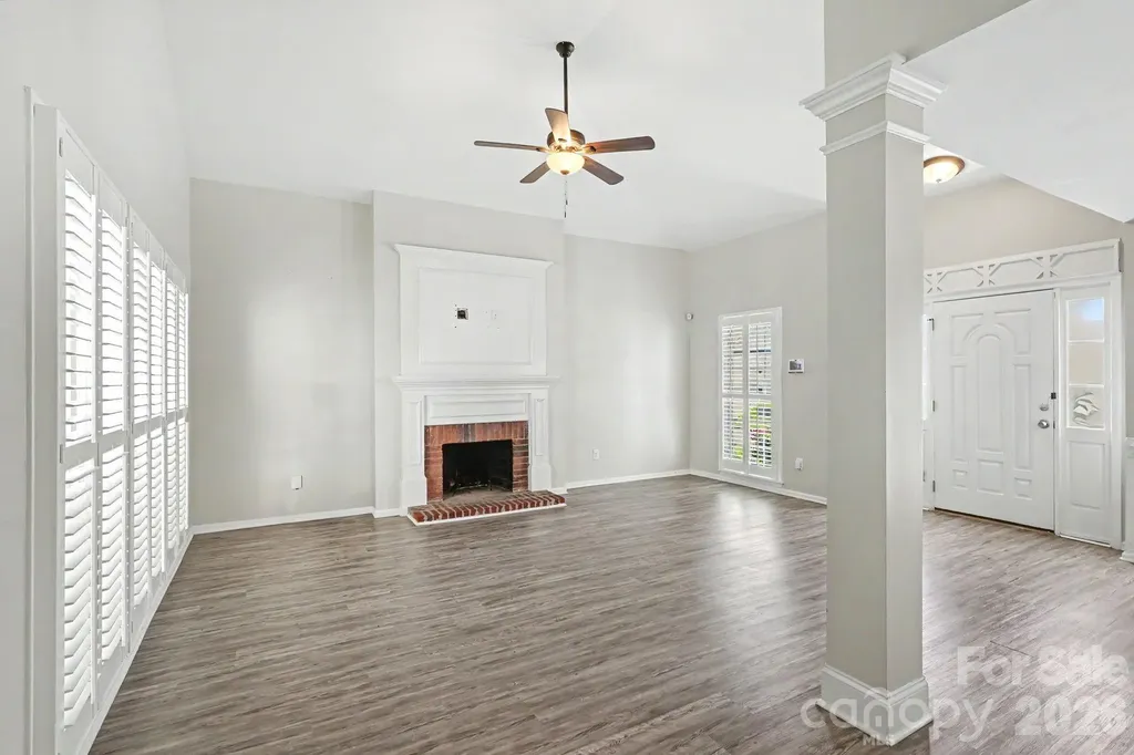 7413 Tupelo Lane Charlotte NC 28269