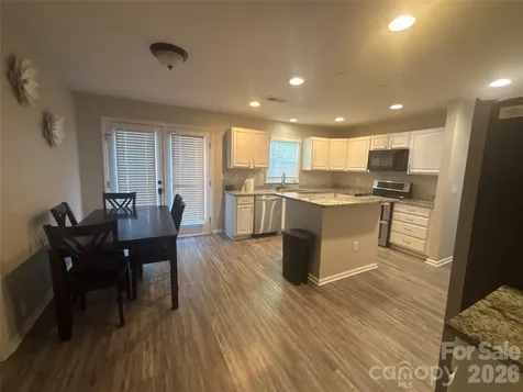 7413 Tupelo Lane Charlotte NC 28269