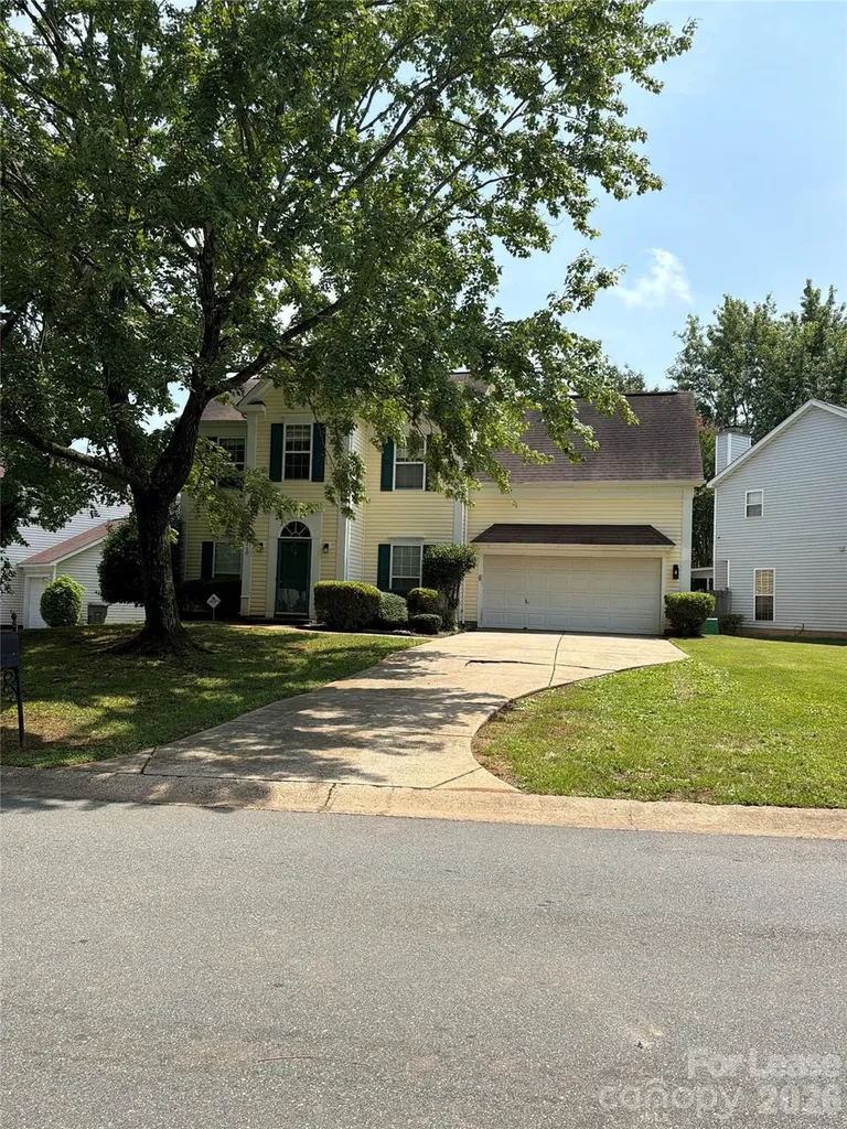 9210 Shenington Place Charlotte NC 28216