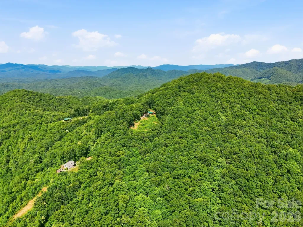 946, 140, 83 Honeysuckle Ridge Almond NC 28702