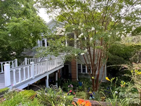 58 Seminary Street Saluda NC 28773