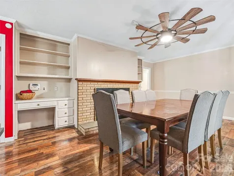 3158 Florida Drive Hendersonville NC 28792