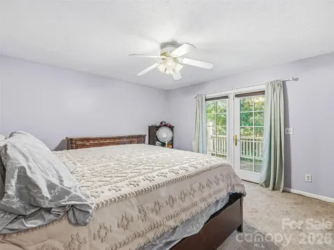 3158 Florida Drive Hendersonville NC 28792
