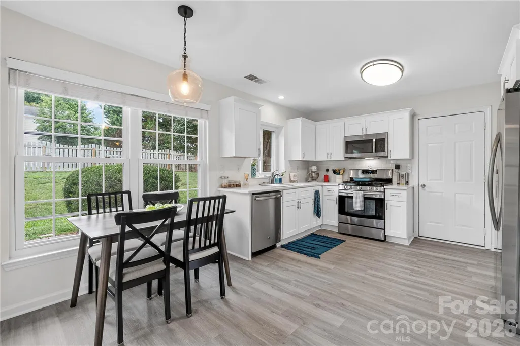 7602 Berrywood Circle Huntersville NC 28078