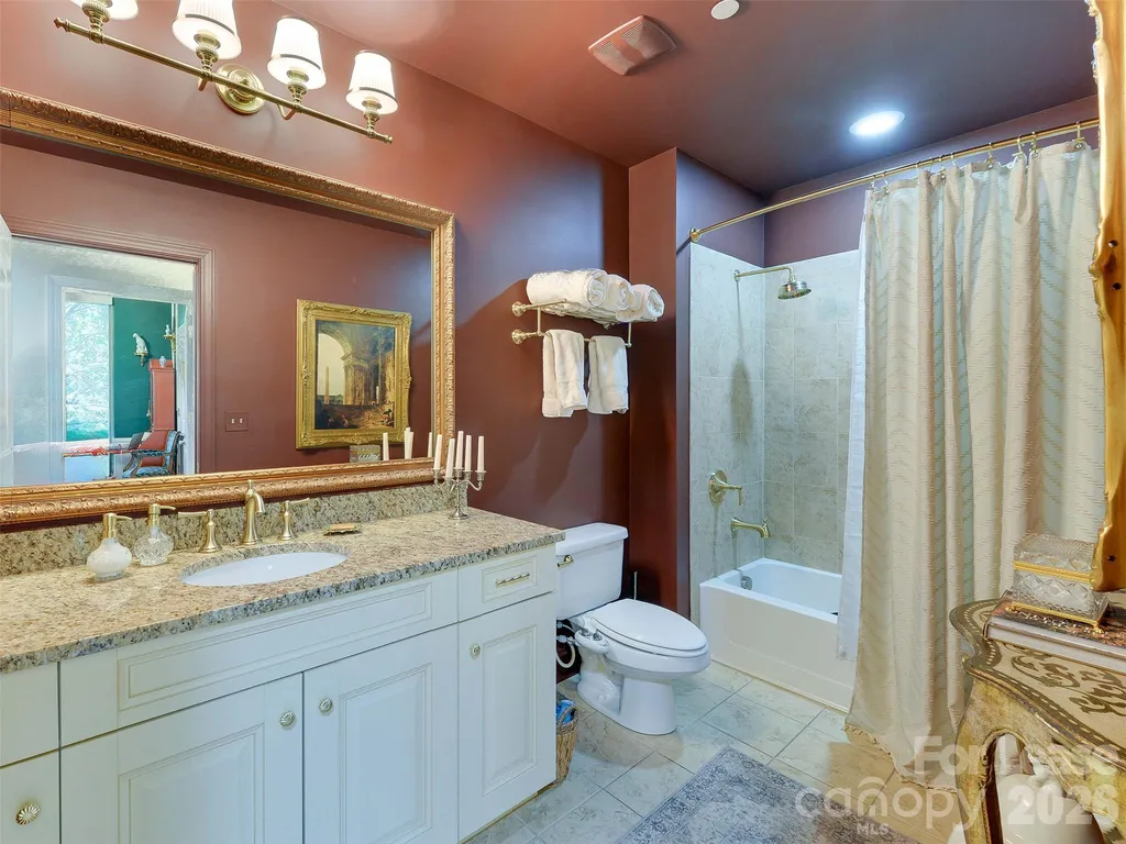 701 Royal Court Charlotte NC 28202