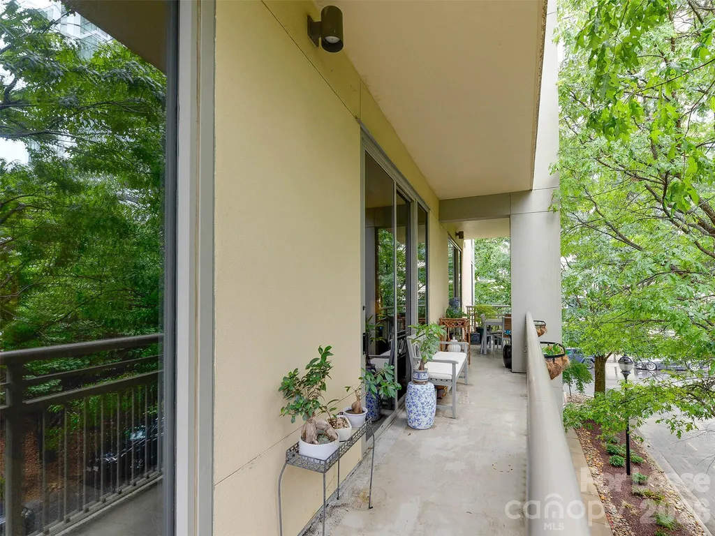 701 Royal Court Charlotte NC 28202