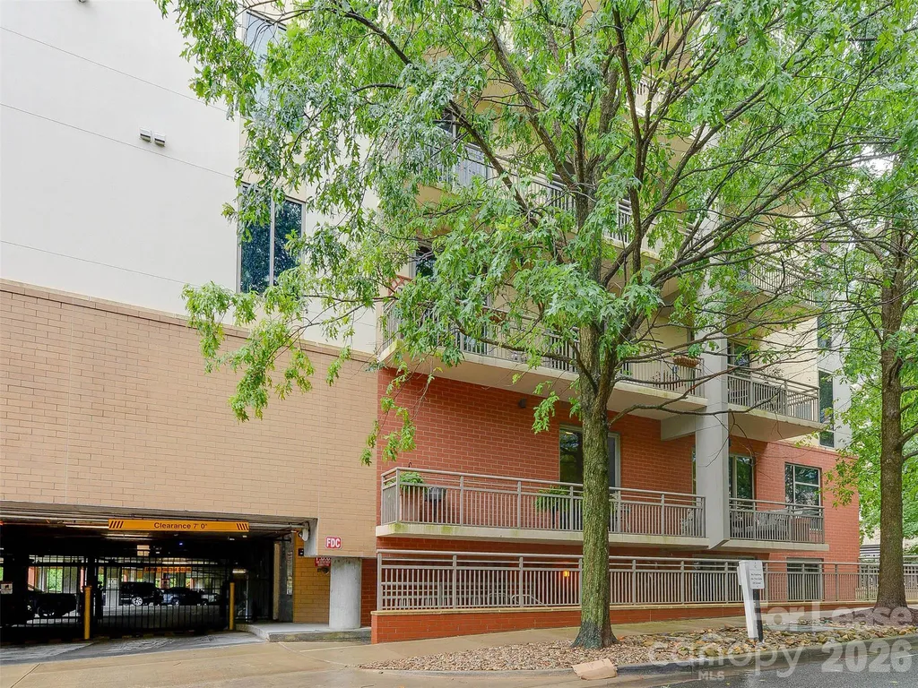 701 Royal Court Charlotte NC 28202