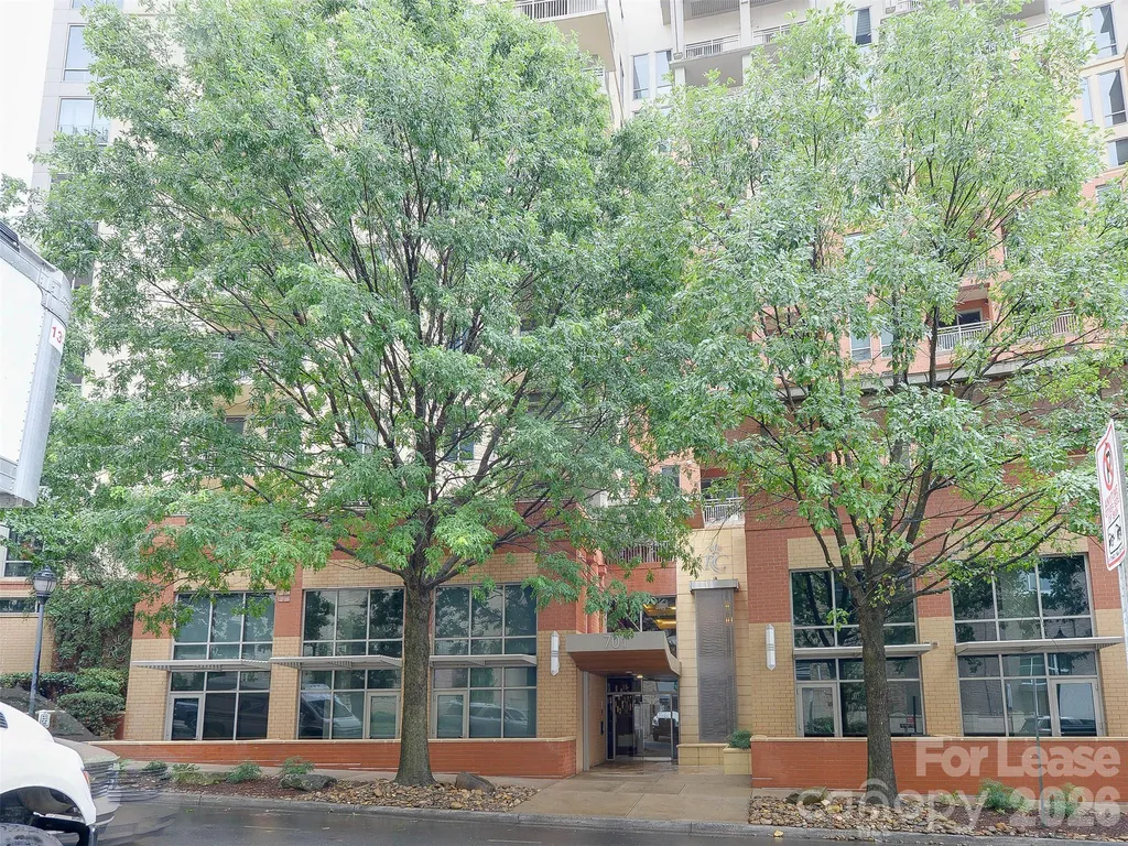 701 Royal Court Charlotte NC 28202