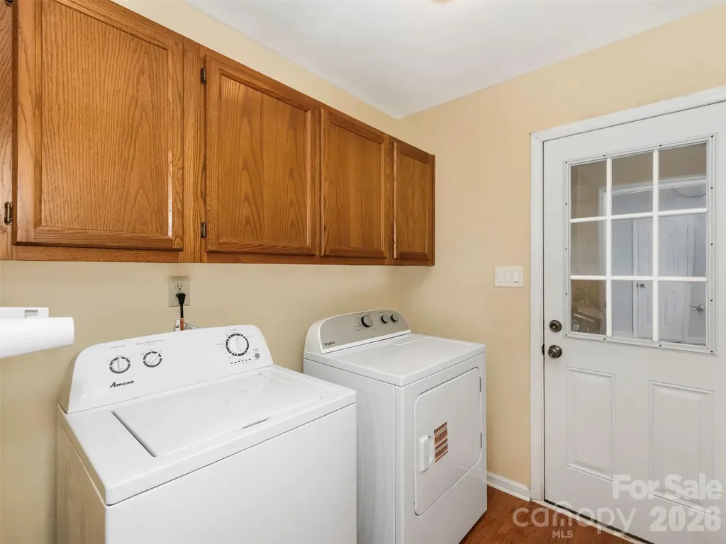14437 Raynham Drive Charlotte NC 28262