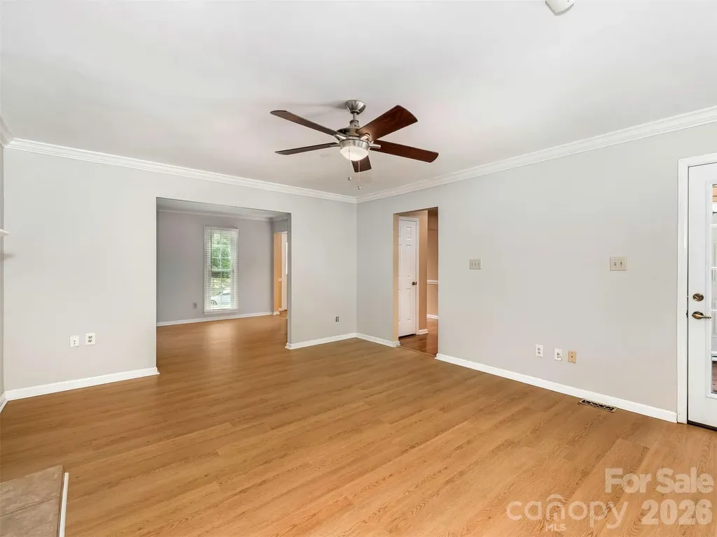 14437 Raynham Drive Charlotte NC 28262