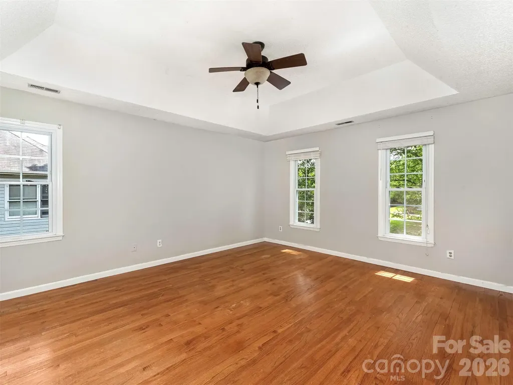 14437 Raynham Drive Charlotte NC 28262