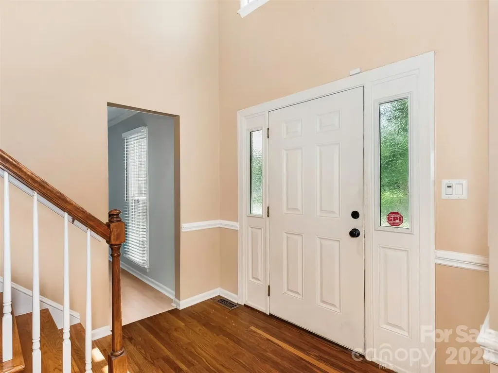 14437 Raynham Drive Charlotte NC 28262
