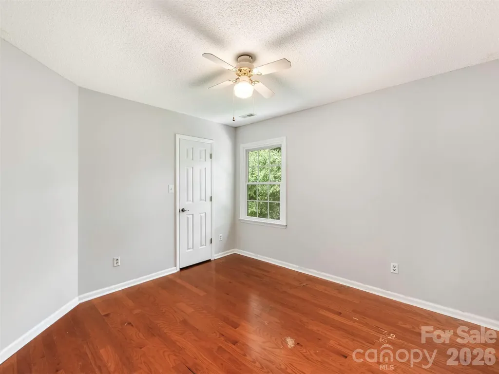 14437 Raynham Drive Charlotte NC 28262