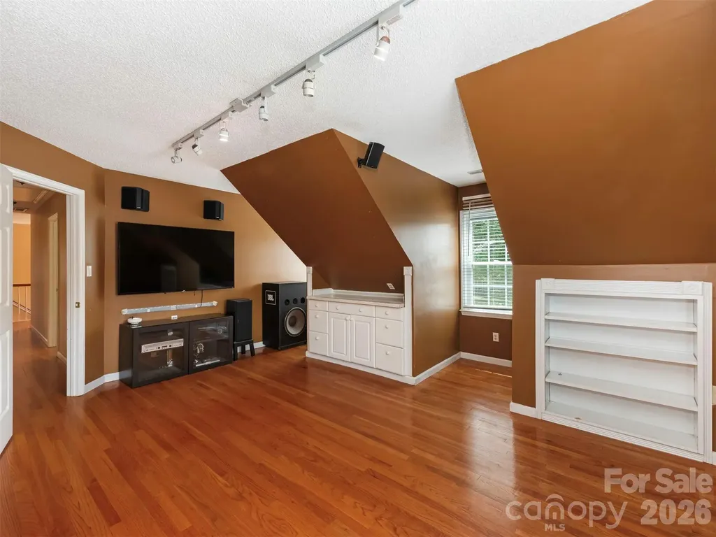 14437 Raynham Drive Charlotte NC 28262