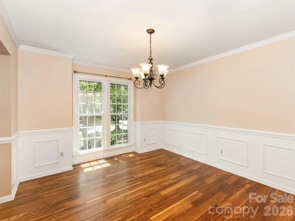 14437 Raynham Drive Charlotte NC 28262