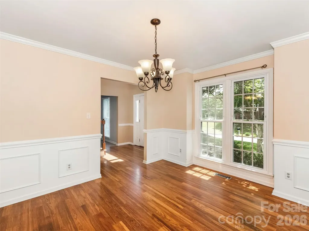 14437 Raynham Drive Charlotte NC 28262