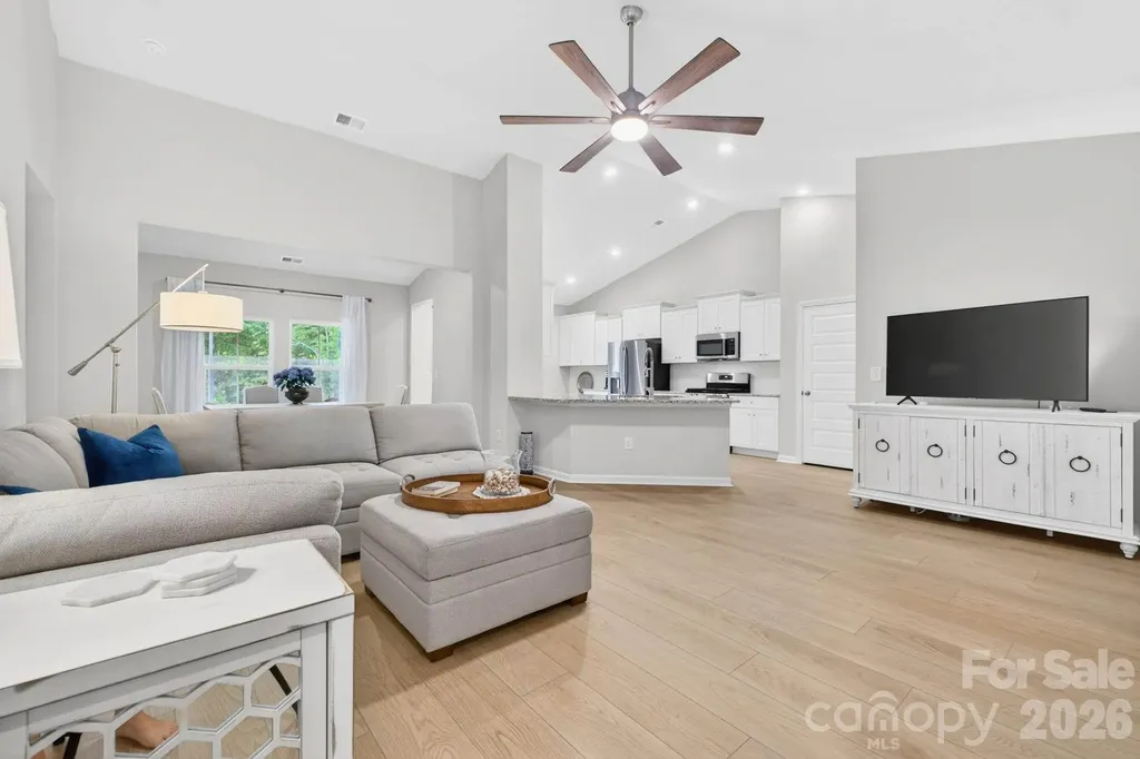 9205 Little Osprey Drive Calabash NC 28467