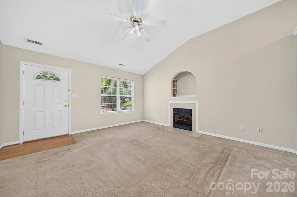 4627 Victory Lane Charlotte NC 28269