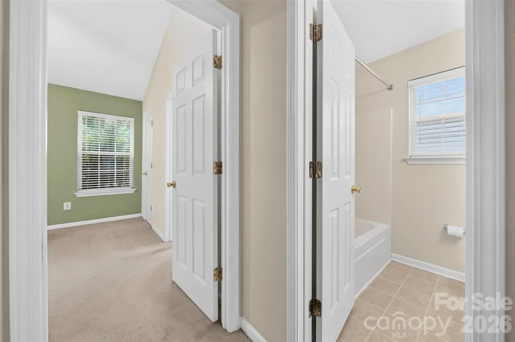 4627 Victory Lane Charlotte NC 28269