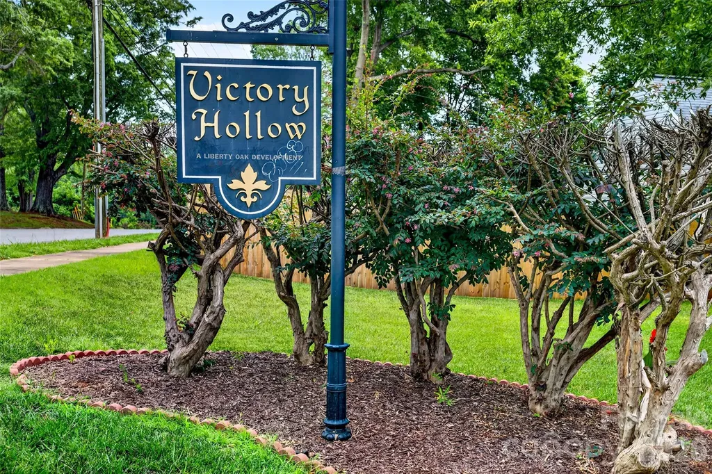 4627 Victory Lane Charlotte NC 28269