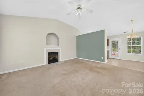 4627 Victory Lane Charlotte NC 28269