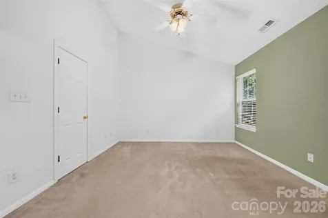 4627 Victory Lane Charlotte NC 28269