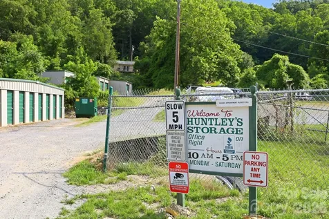 14 Huntley Circle Fairview NC 28730