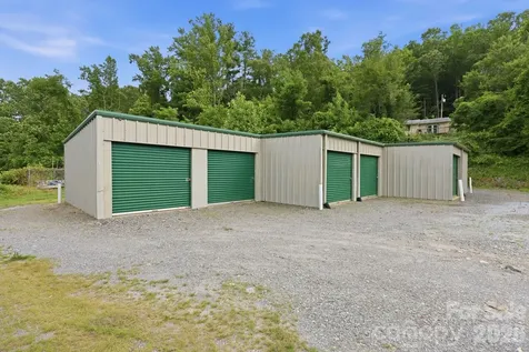 14 Huntley Circle Fairview NC 28730