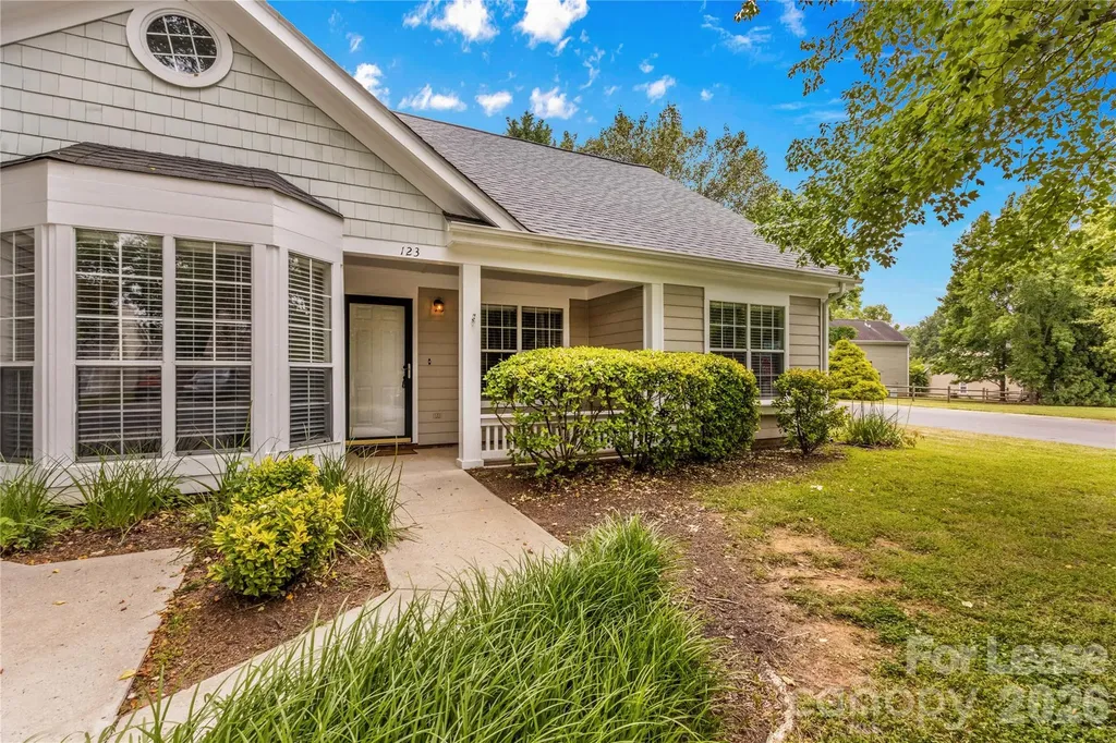 123 Meadow Lilly Court Mooresville NC 28115