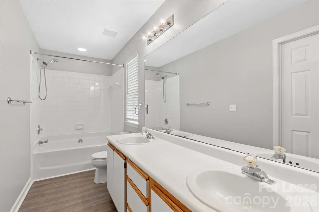 123 Meadow Lilly Court Mooresville NC 28115