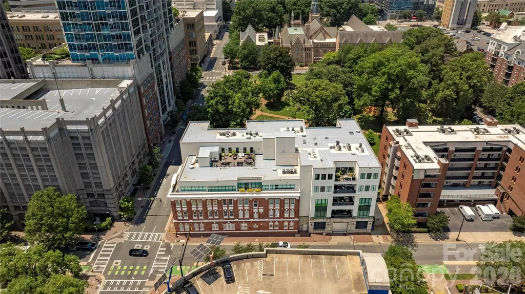 229 N Church Street Charlotte NC 28202