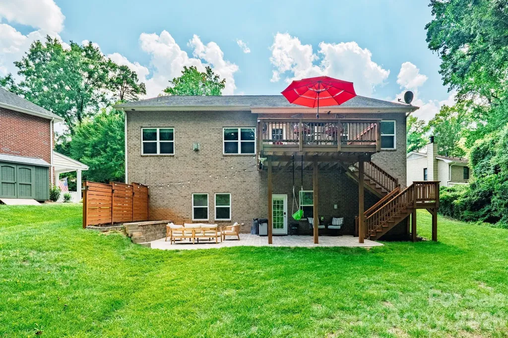 4501 Rockford Court Charlotte NC 28209