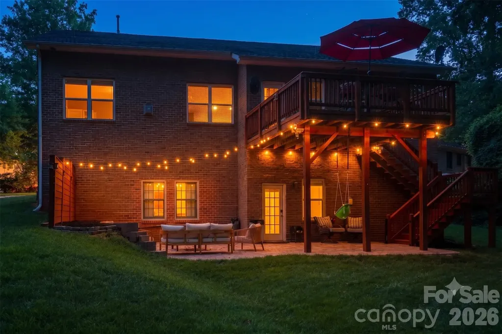 4501 Rockford Court Charlotte NC 28209