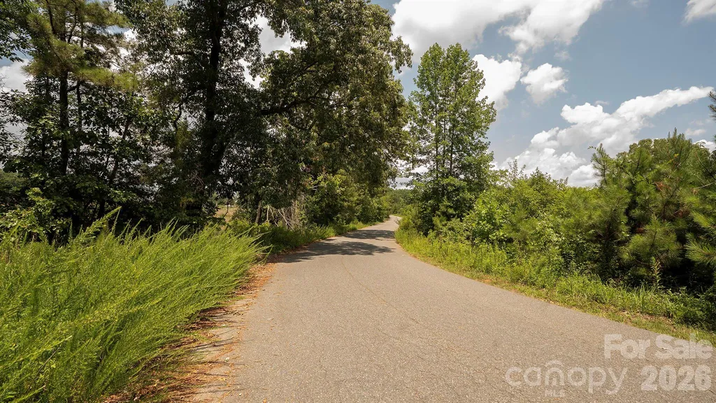 8169 Raccoon Track Drive Sherrills Ford NC 28673