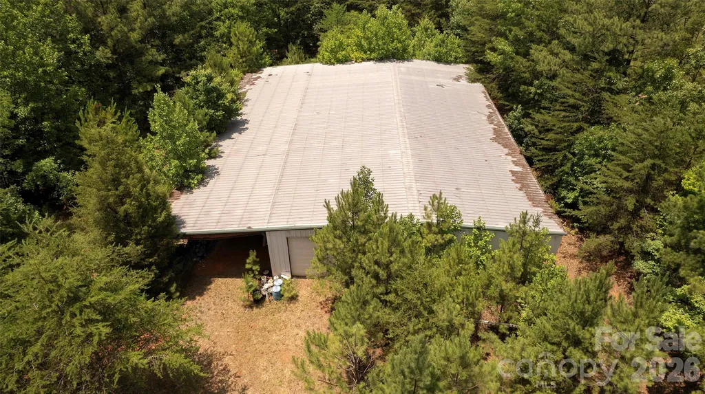 8169 Raccoon Track Drive Sherrills Ford NC 28673