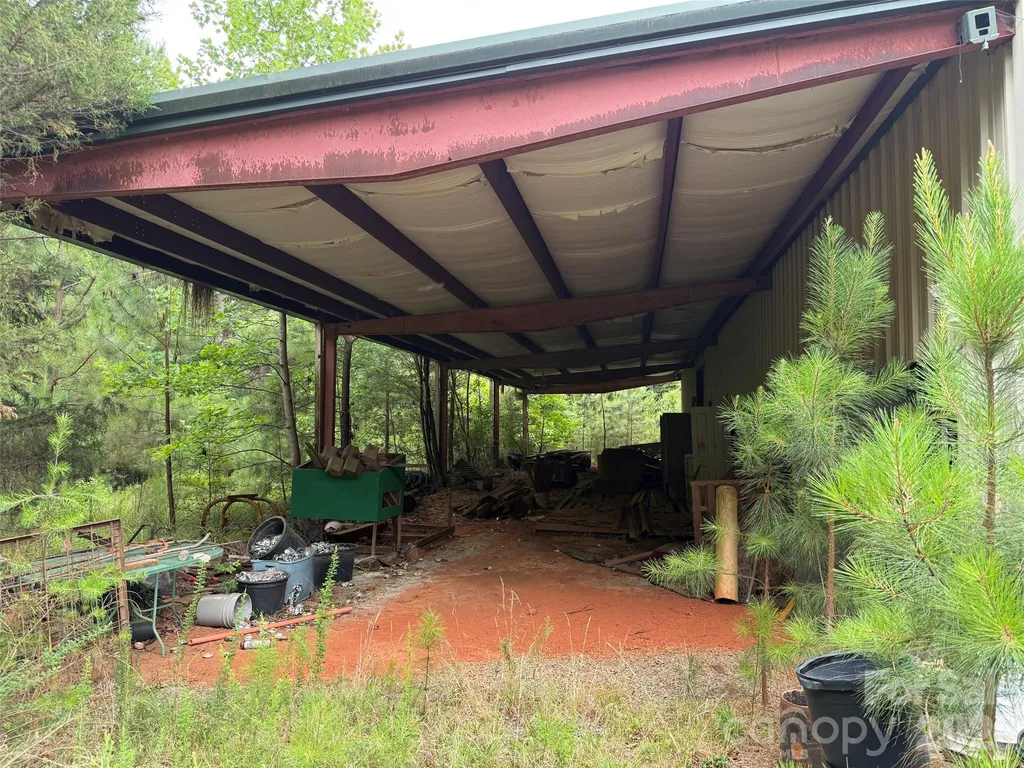 8169 Raccoon Track Drive Sherrills Ford NC 28673