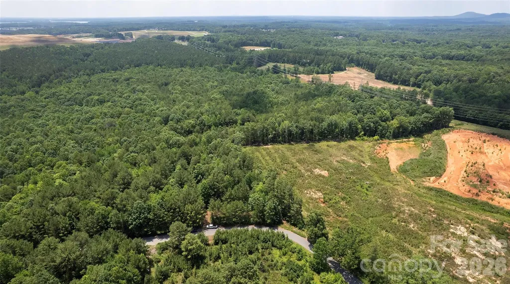 8169 Raccoon Track Drive Sherrills Ford NC 28673