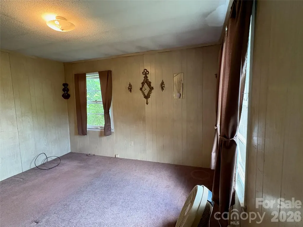 1812 Freemantown Road Lake Lure NC 28746