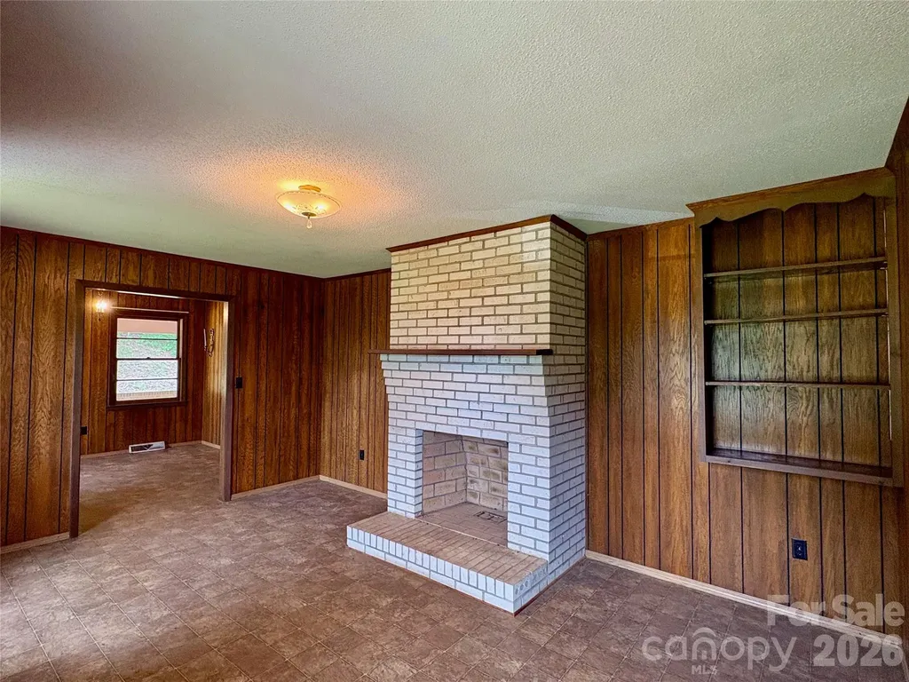 1812 Freemantown Road Lake Lure NC 28746