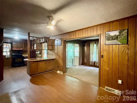 1812 Freemantown Road Lake Lure NC 28746