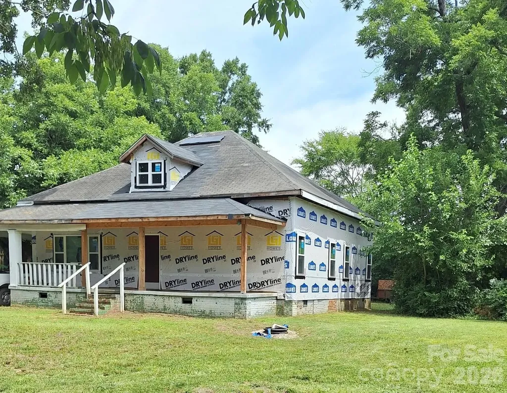 687 Parkway Drive Chester SC 29706