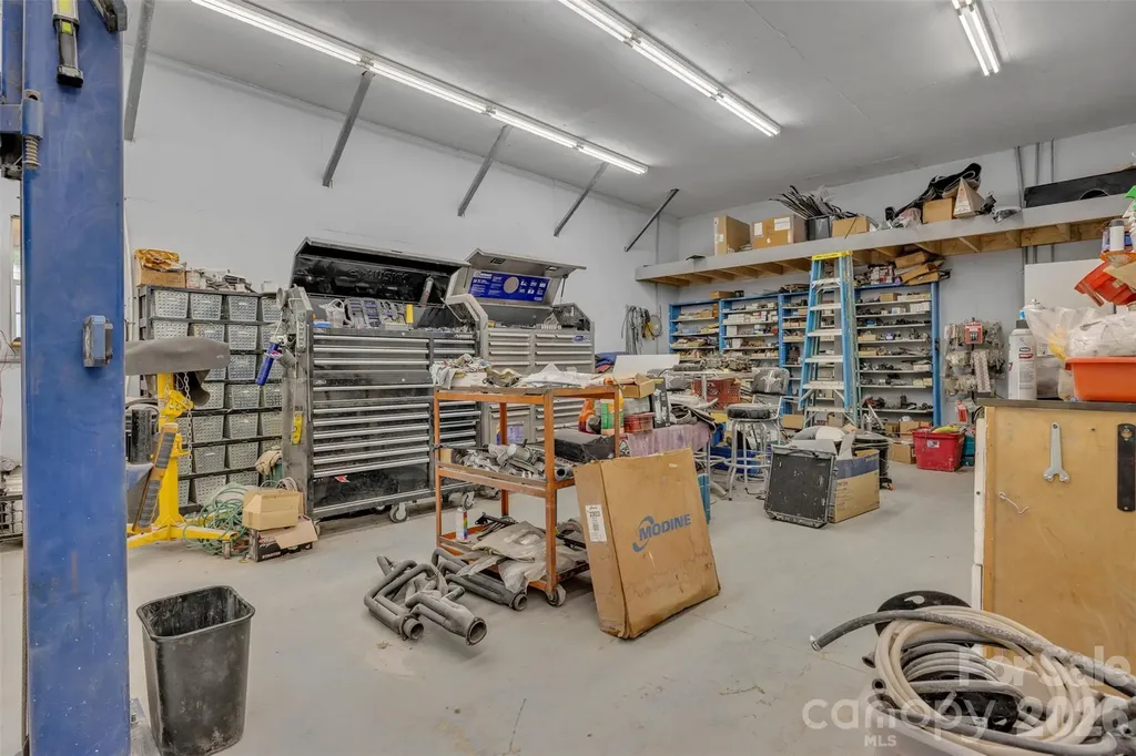 225 Nc Hwy 16 N Taylorsville NC 28681