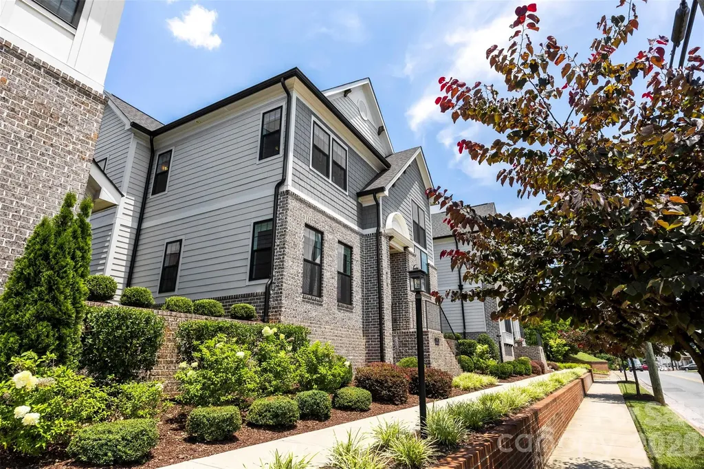 414 S Main Street Belmont NC 28012