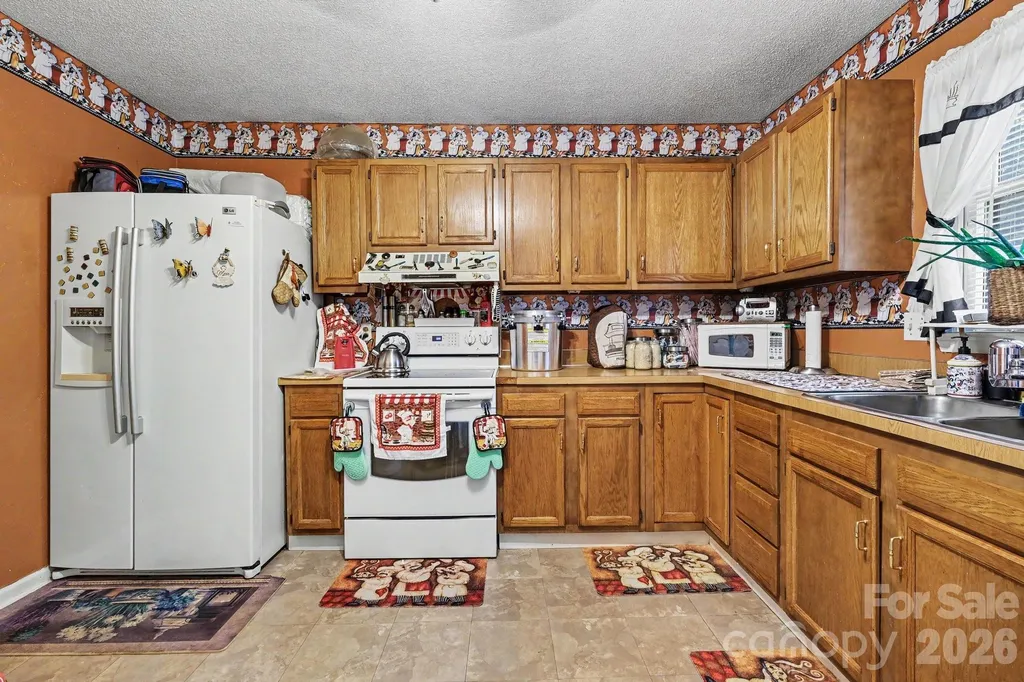 1600 Teddington Drive Charlotte NC 28214