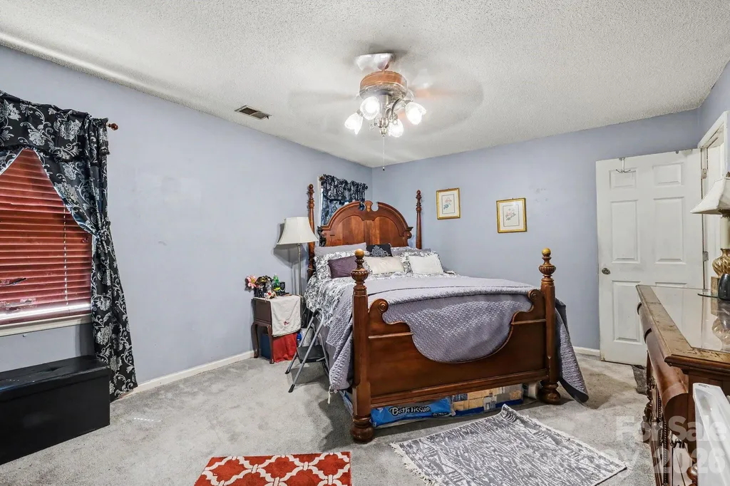 1600 Teddington Drive Charlotte NC 28214