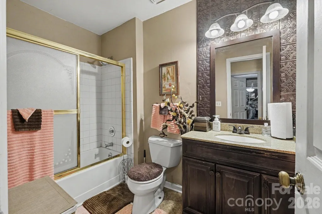 1600 Teddington Drive Charlotte NC 28214