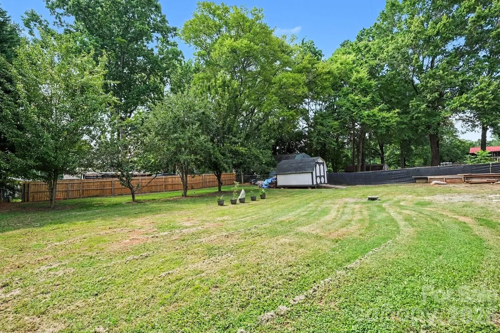 1600 Teddington Drive Charlotte NC 28214