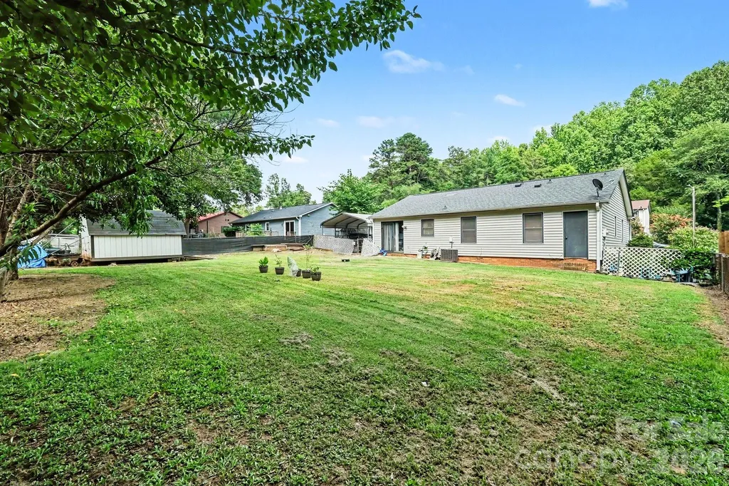1600 Teddington Drive Charlotte NC 28214