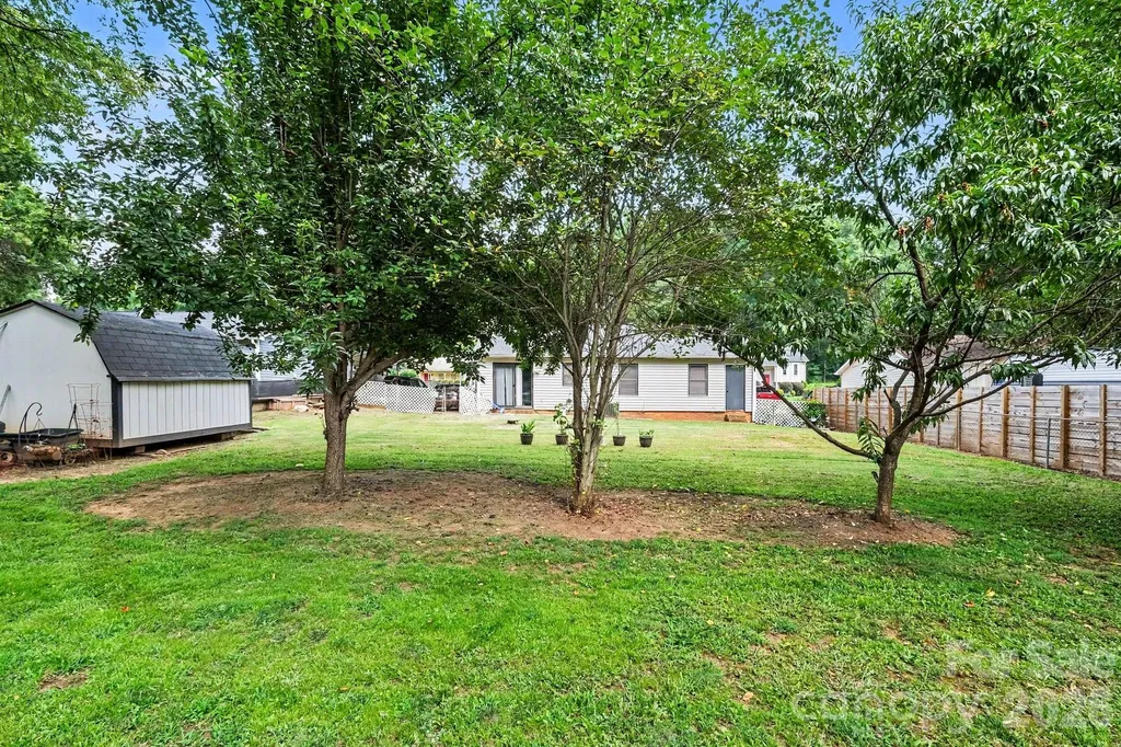 1600 Teddington Drive Charlotte NC 28214