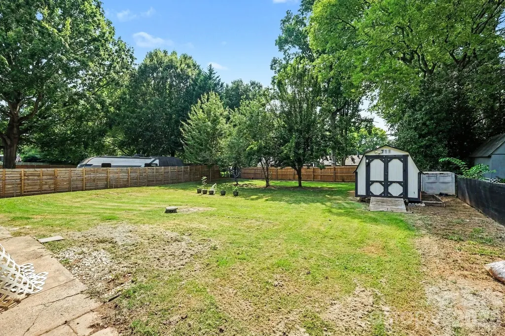 1600 Teddington Drive Charlotte NC 28214